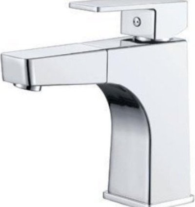 Faucet & Shower Head – Model 47