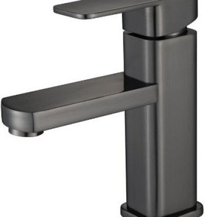 Faucet & Shower Head – Model 57